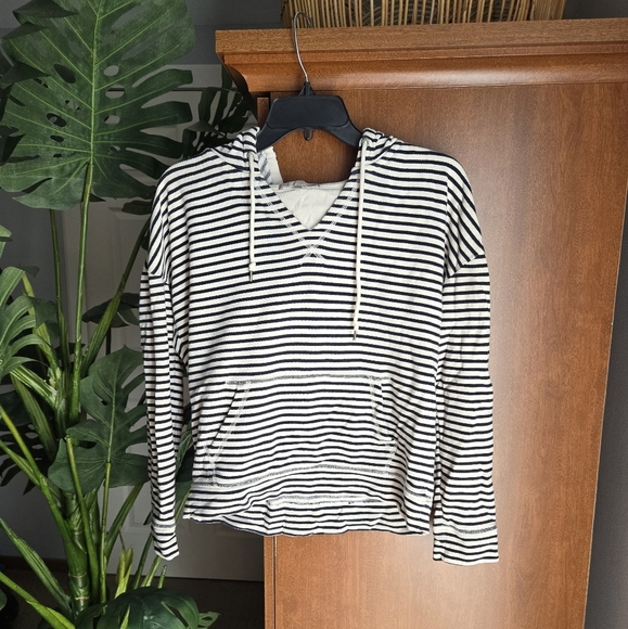 Gap small striped hoodie - Picture 1 of 2